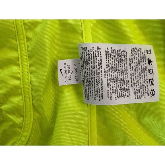 Nike 686199-702 Womens Sz XL Aeroloft 800 Down Running Vest Volt Yellow NEW $180 - Picture 6 of 8